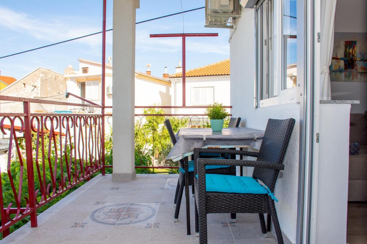 Tomic Apartment โนวีวีโนดอลสกี ภายนอก รูปภาพ